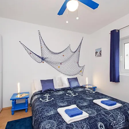Apartment Zal Betina (Sibenik-Knin)