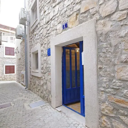 Zal Apartment Betina (Sibenik-Knin)