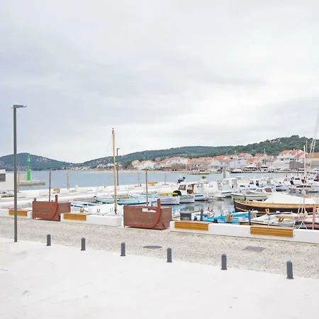 Zal Apartment Betina (Sibenik-Knin)